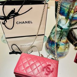 Chanel Authentic Wallet On Chain