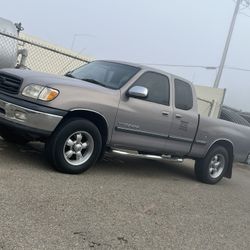 2000 Toyota Tundra