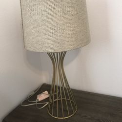Table Lamp Big 15$