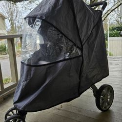 Britax B-Lively Stroller with B-Ready Rain Cover