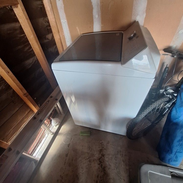 Bravos XL washing Machine