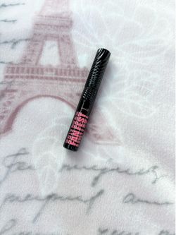 Makeup! Benefit Cosmetics Lash Mascara