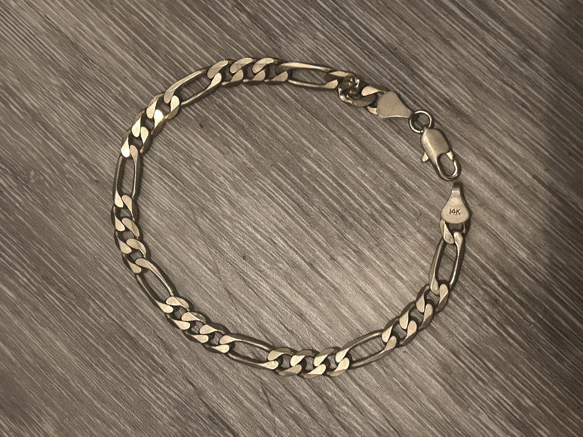 14k Gold Figaro Link Bracelet