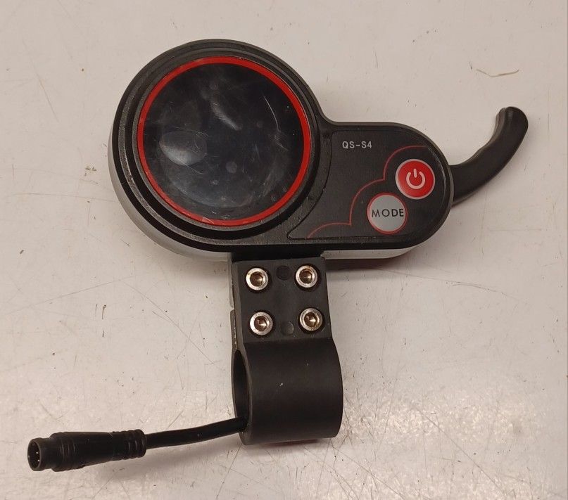 QS-S4 6 Pin Throttle 48v-60v (Good Used)