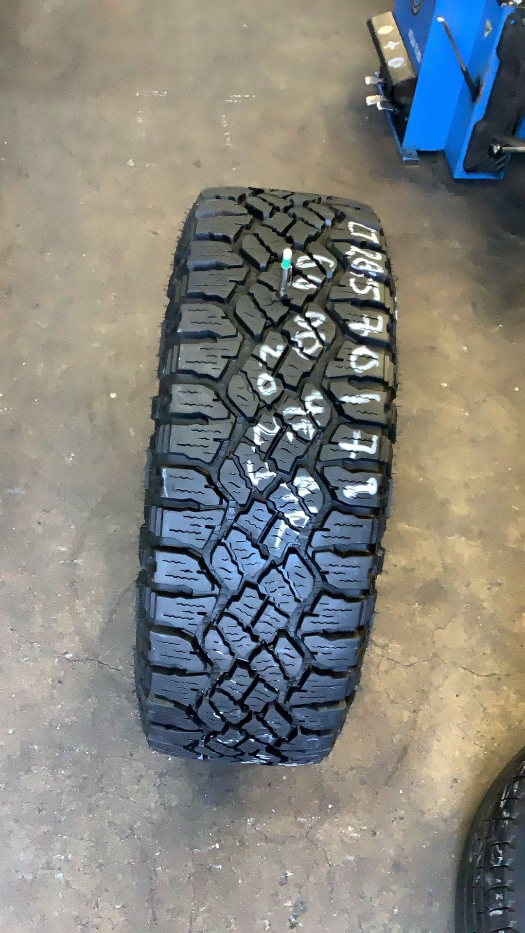 LT285/70/17