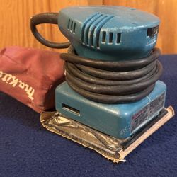 Vintage Makita Finishing Sander - Model #BO4550