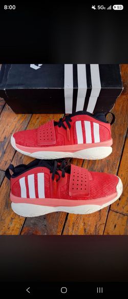 Adidas Dame Extply sz9.5