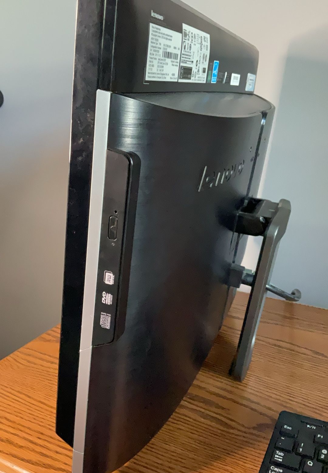 LENOVO Working All In One desktop computer