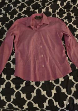 Eddie Bauer Women's XS Wrinkle Resistant Button Up Shirt