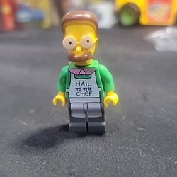 LEGO The Simpsons Ned Flanders Minifigure with Apron: Hail to the Chef