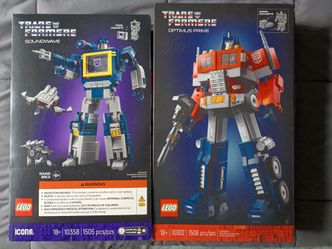 Optimus Prime & Soundwave Lego