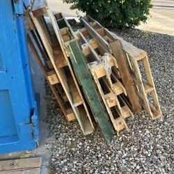 Free Free Assorted Size Wood Pallets