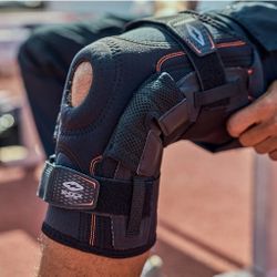 Compression Knee Brace
