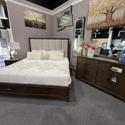 4 PC KING BEDROOM SET 
