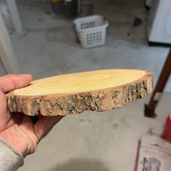 Wood Slices Used For Center Piece Stands