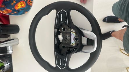 Car steering well