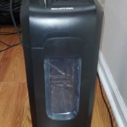 12 Sheet Cross Cut Paper Shredder