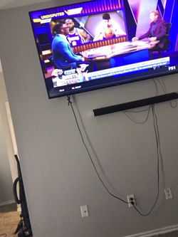 Getting Rid Of Furniture . Bed Tv And Sectional