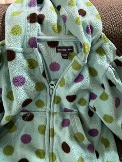 Girl 2t clothes