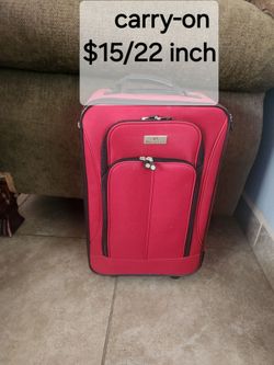 Carry-on luggage/suitcase