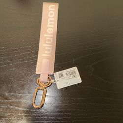 Lululemon Never Lost Keychain 