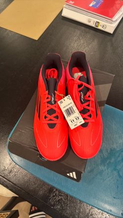 NEW - F50 CLETES FUTSOL