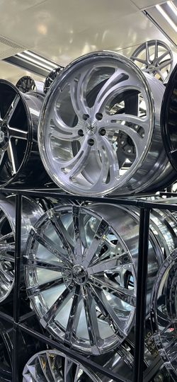 INFAMOUS STAGGERED WHEELS $40 DOWN