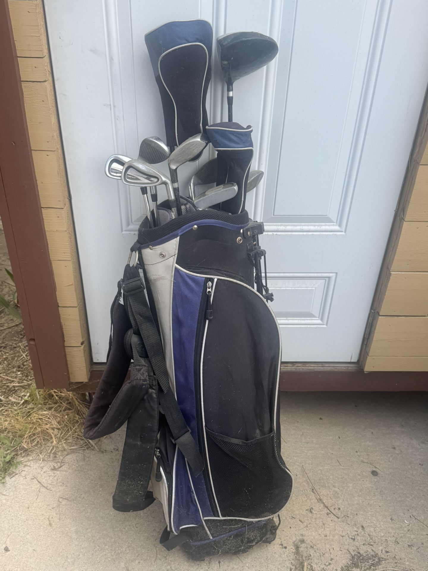 Golf Clubs 
