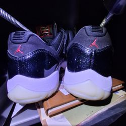 72 - 10s Jordan 11s Size 11 