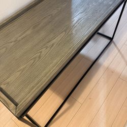 Living Room / Den Coffee Table 