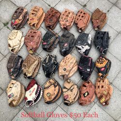 Softball Gloves Catcher gloves All In Great Condition $50 Each Firm! Have Softball And Baseball 