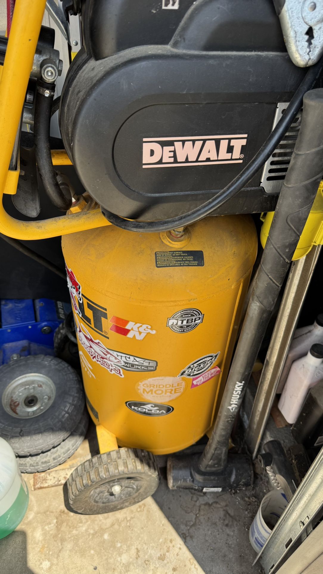 15 Gal Dewalt Compressor