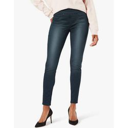 Signature by Levi Strauss & Co. Women's Shaping Pull-On Super Skinny Jeans  