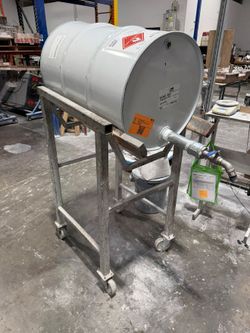 55 gallon rolling drum horse