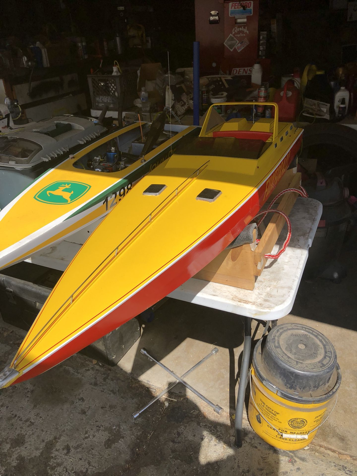 Nice custom built Dumas Scarab fast GAS RC boat.