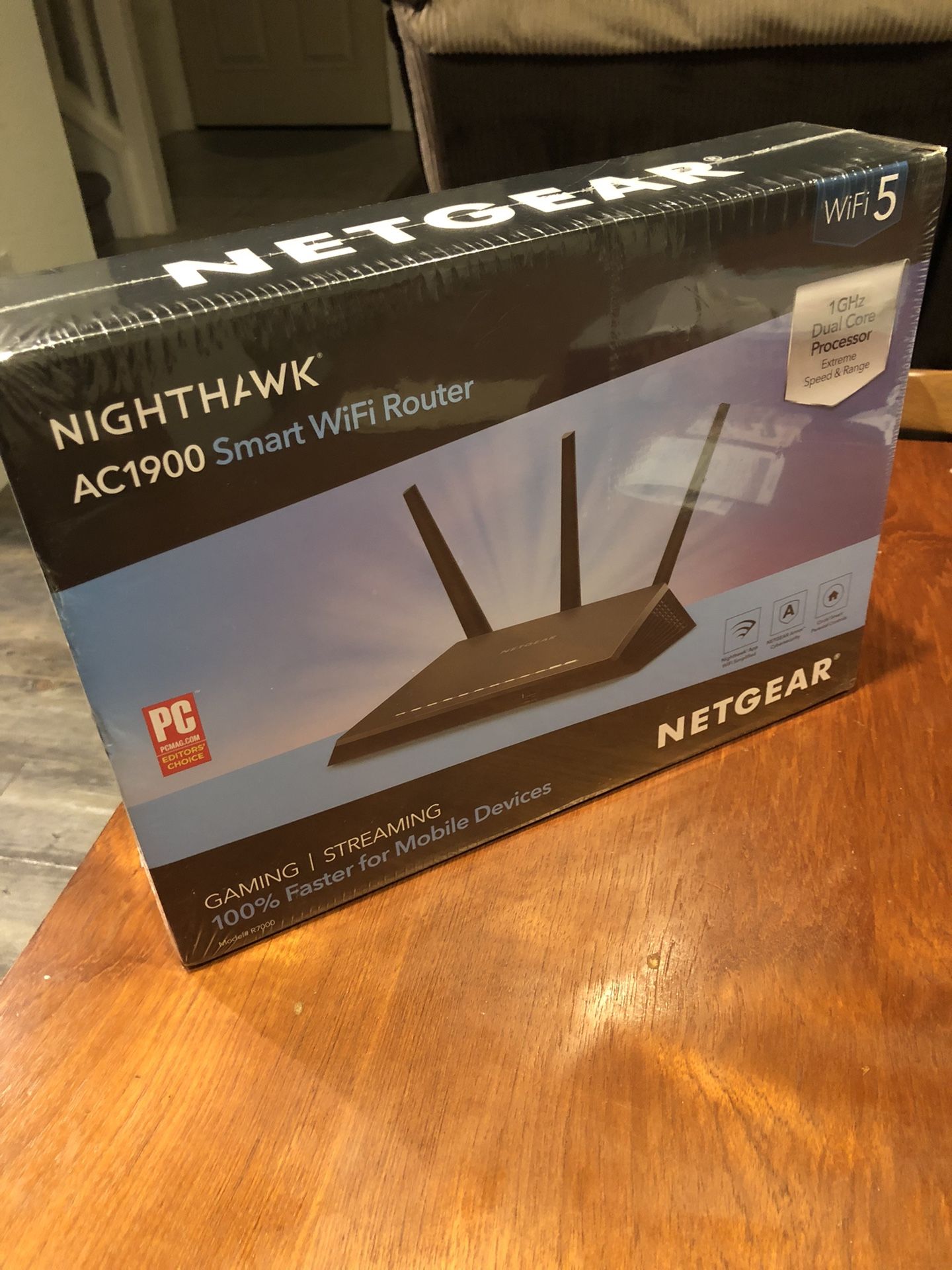 Netgear Nighthawk AC1900 Smart Wi-Fi Router