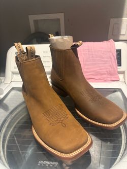 Reywelt boots