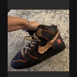 Nike Men Shoe Size 6
