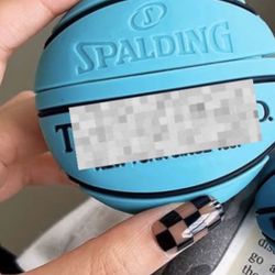 Luxury Designer Basketball Keychain Case In Blue