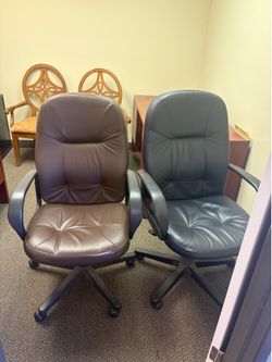 2 office chairs