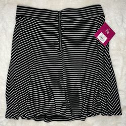 Black And White Stripped Skirt