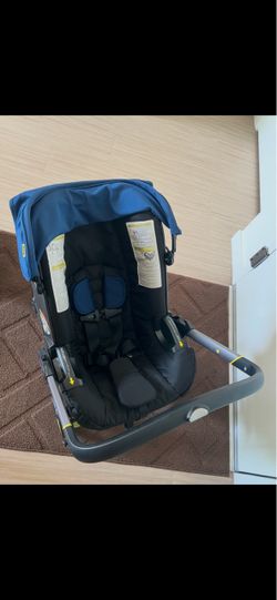 Doona Infant Car Seat & Stroller