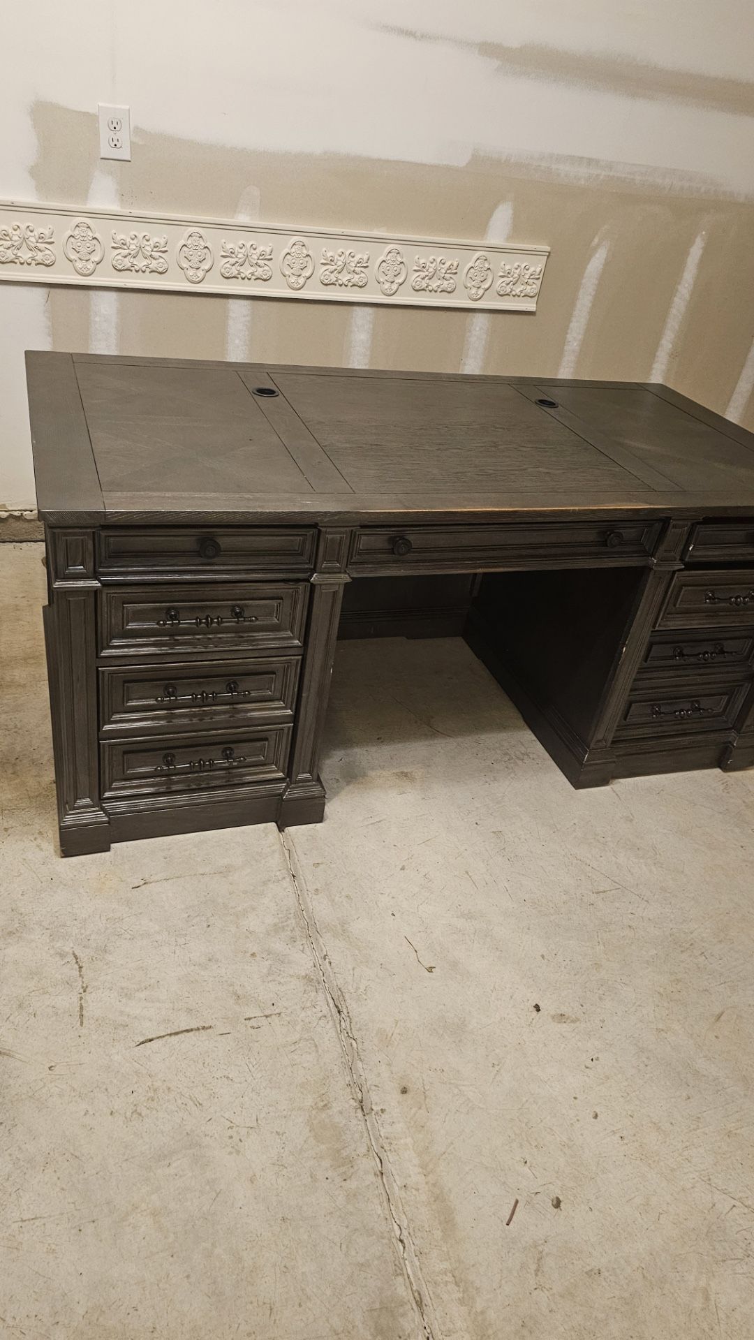 Work Desk