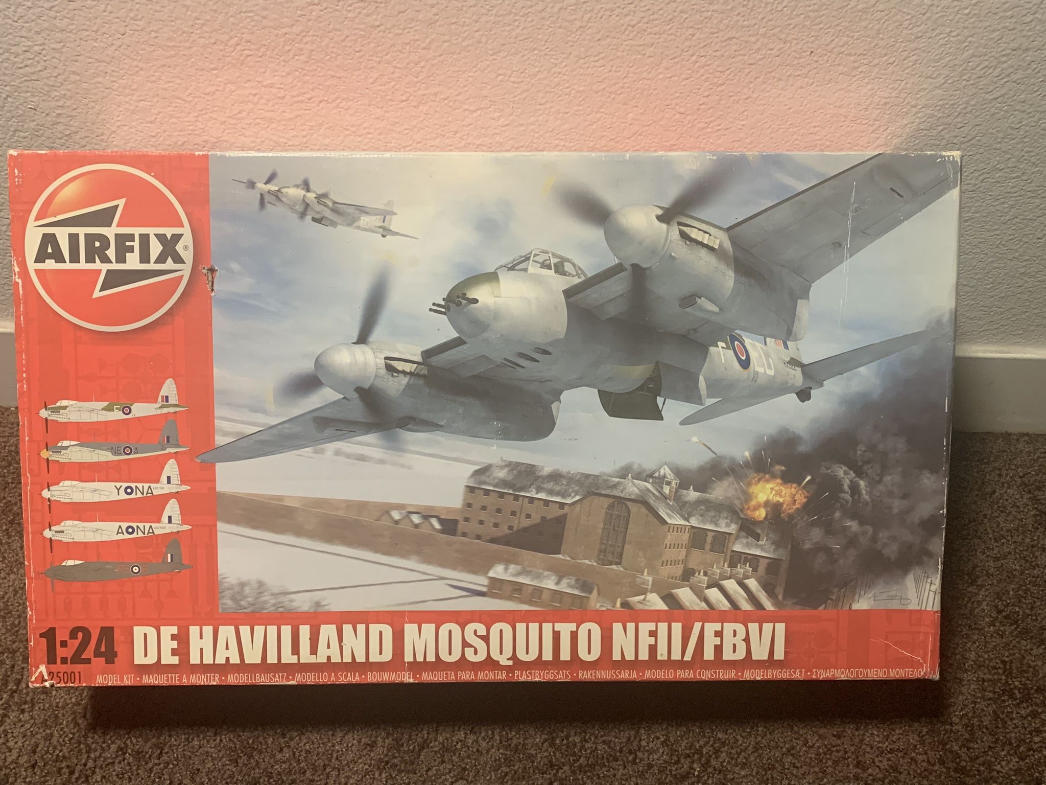 NEW YEAR PRICE $100 (2010) AIRFIX 1:24 DE HAVILLAND MOSQUITO NFII/FBVI