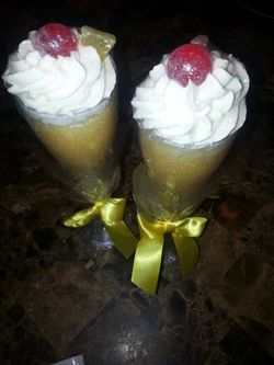 Pina colada mineral bath salts