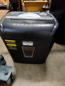 12 Sheet Paper Shredder