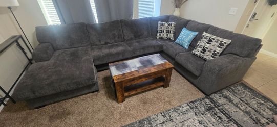 Ashley Furniture Large Modular Sectional – Smoke Gray