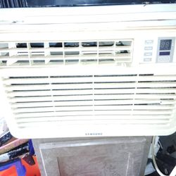 Window Air Conditioner 