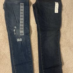 2 Pairs Old Navy Sz 2 Jeans 