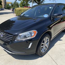 2017 VOLVO XC 60 